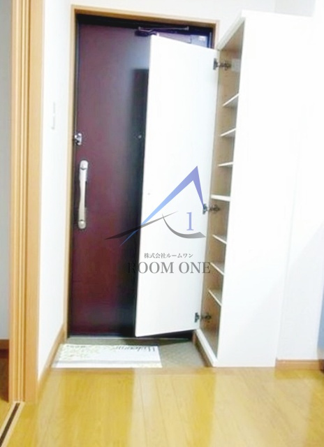 シャルマンドミールの玄関|玄関です。