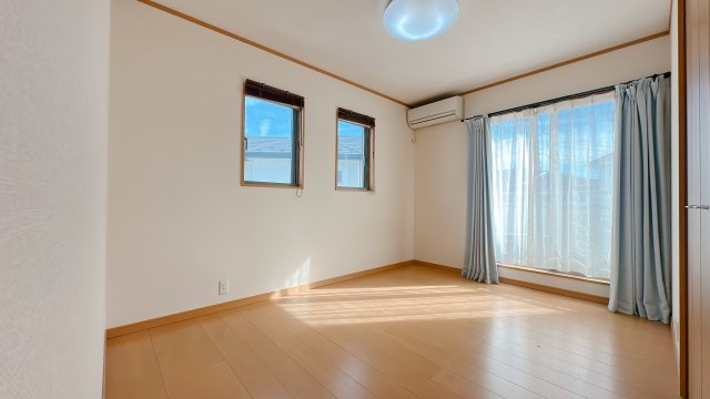 【中古戸建】熊谷市石原の洋室