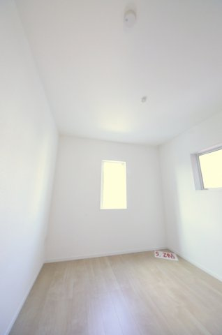 温品七丁目の洋室|全居室収納スペース有、お部屋が広く綺麗に使えます