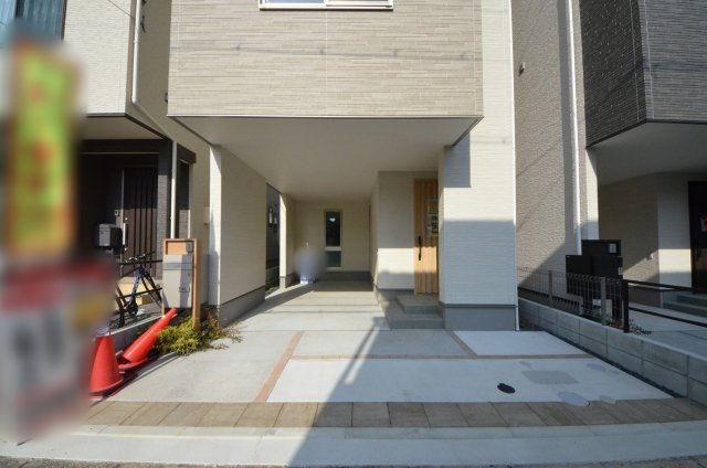 旭二丁目の駐車場|車種により駐車2台可能です