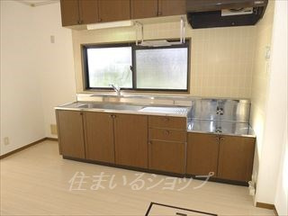 ビューラー津川　Ａのキッチン