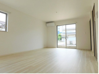 【居間・リビング】