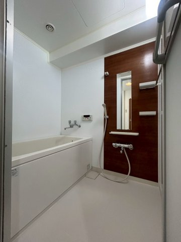 千舟リバーサイドヴィラＤ棟の浴室