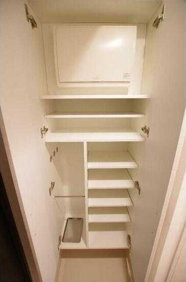 フュージョナル両国TREのその他|シューズボックス