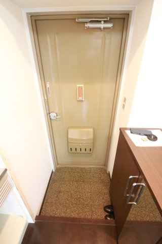 【玄関】
