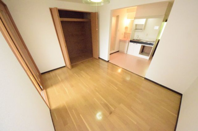 【居間・リビング】 | ソレイユ高東