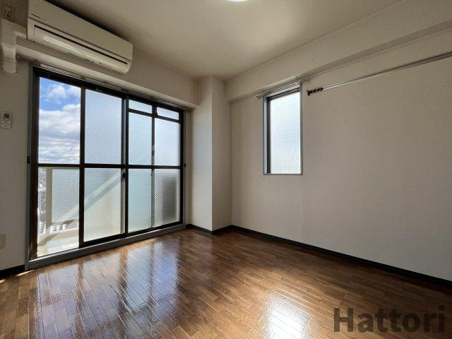 プレリュード江坂の居間・リビング