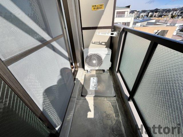 プレリュード江坂のバルコニー