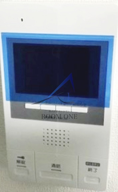 グラティチュード武蔵新城のセキュリティ|モニター付インターホンです。
