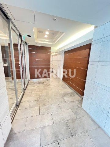 レジュールアッシュ京橋クロスのロビー