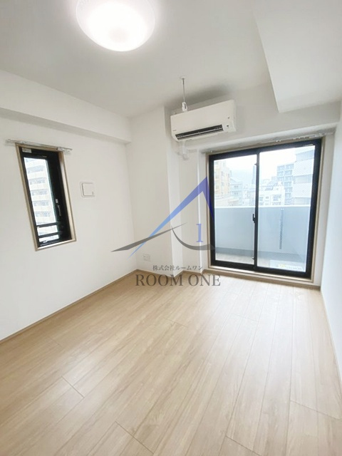 RELUXIA門前仲町の居間・リビング|洋室のお部屋です。