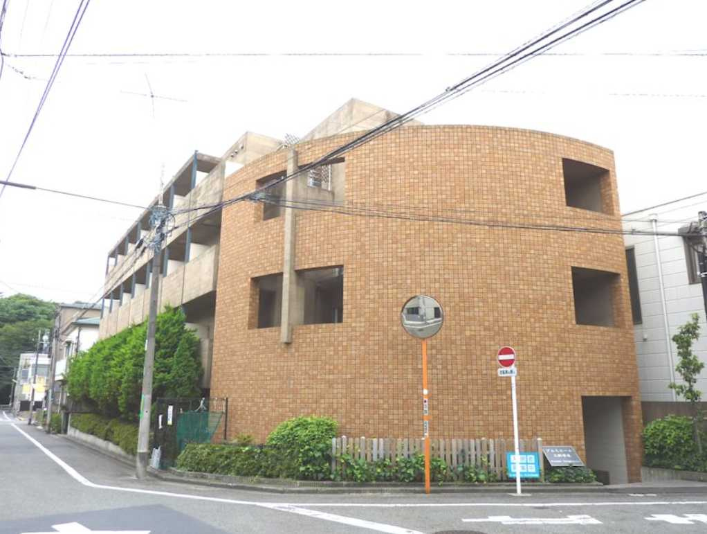 プルミエール三軒茶屋　最上階　ネット無料　オートロック