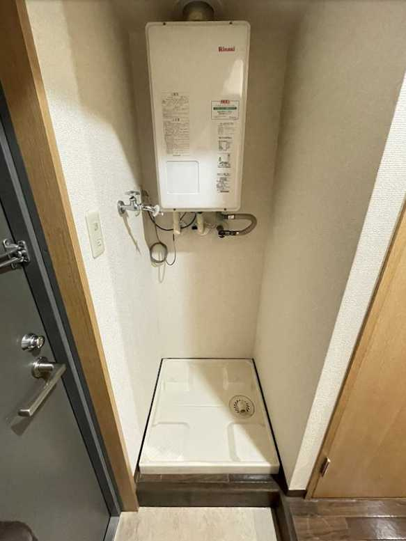 プルミエール三軒茶屋　最上階　ネット無料　オートロックの設備