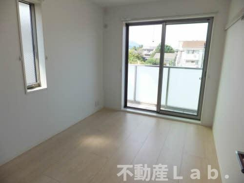 グランドレジデンス近見の内装