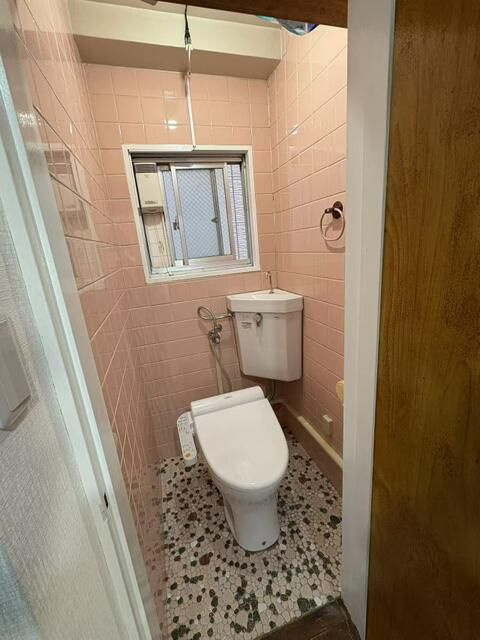 YLビルのトイレ