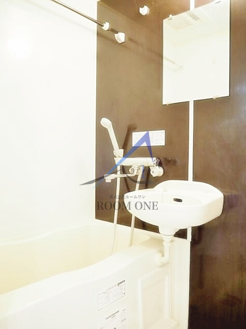 ルーブル両国の浴室|お風呂です。