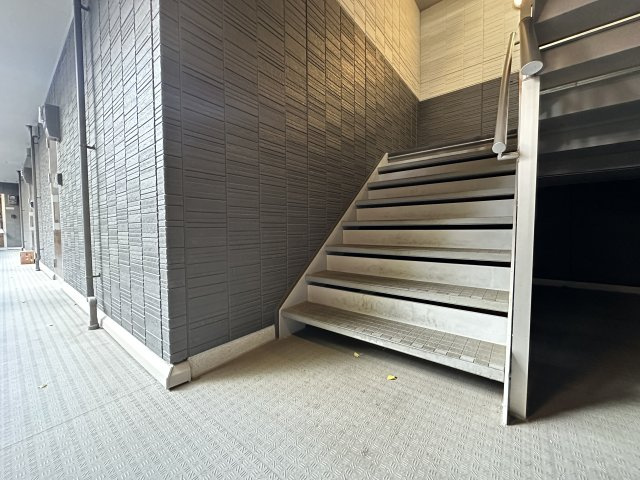 CREAのエントランス