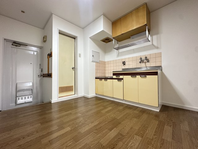 住吉ハイツの洋室