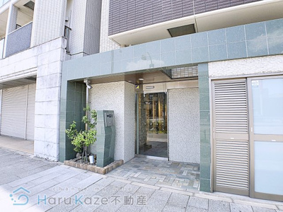 【エントランス】 | RIVO瑞穂通【名古屋市賃貸・床暖房】