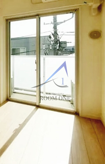 レ・サン・サーンスの居間・リビング|洋室のお部屋です。