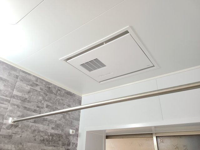 東仲町レントハウスの浴室|★浴室乾燥機付き★