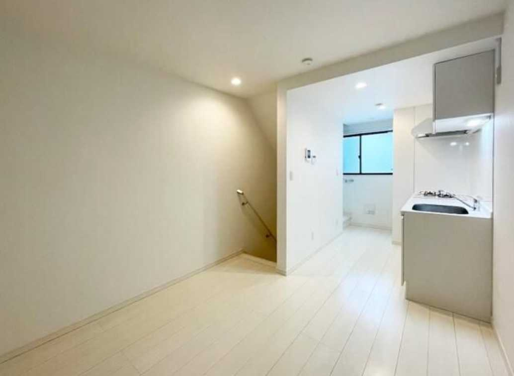 ミハス三軒茶屋Ⅱ　ネット無料　築浅　メゾネットの内装