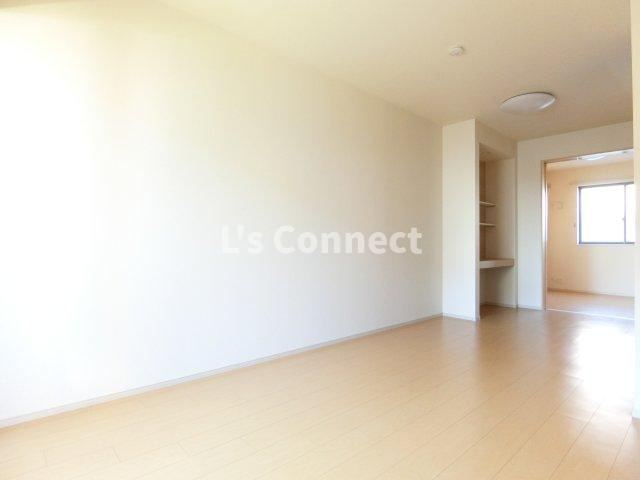 【内装】 | ドリームワークス　五番館 | 居室と寝室を分けて生活できる１ＬＤＫ。