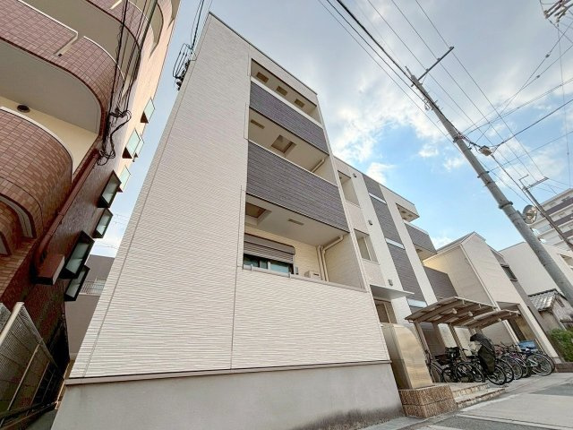 フジパレス新高の外観