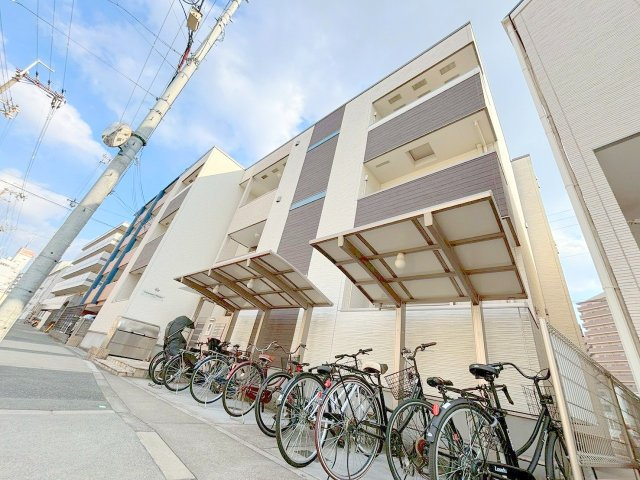 フジパレス新高の外観