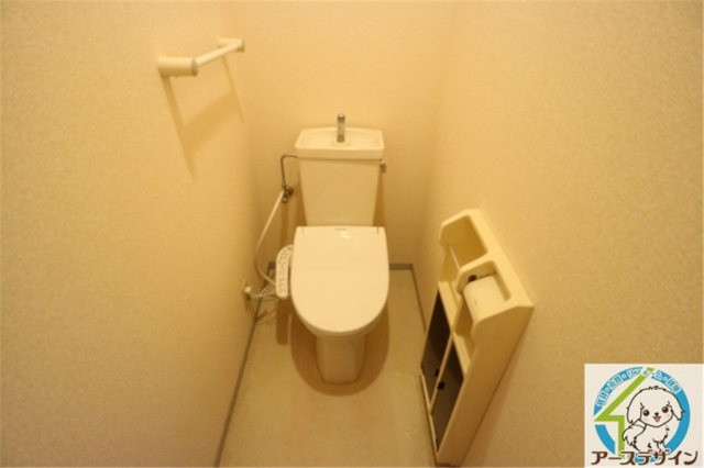 ジュネス・マノアールⅠのトイレ|パース写真