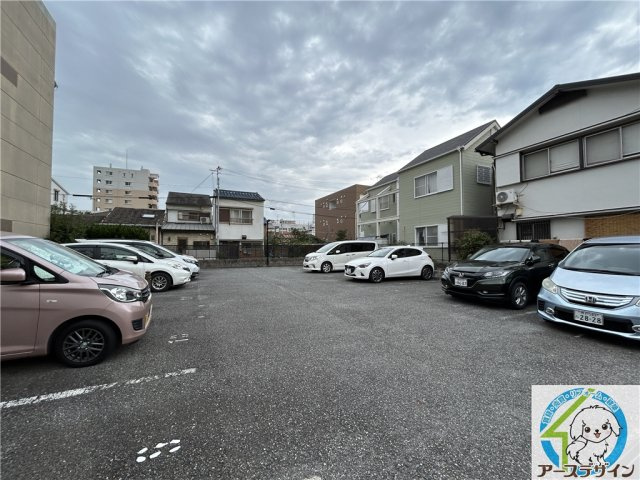 パークコートたかしょうの駐車場