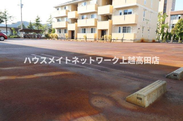 グランリーオ Ⅰの駐車場|駐車場