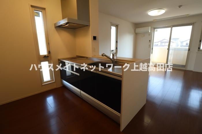 グランリーオ Ⅰのキッチン|キッチン（参考同型203号室室内写真）