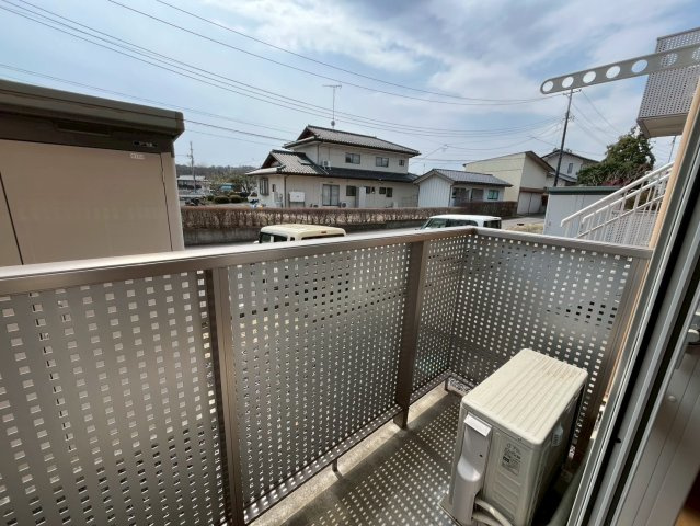 ガーデンコート壱番館のバルコニー