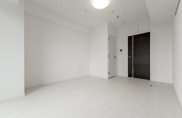 エスタート新宿の居間・リビング