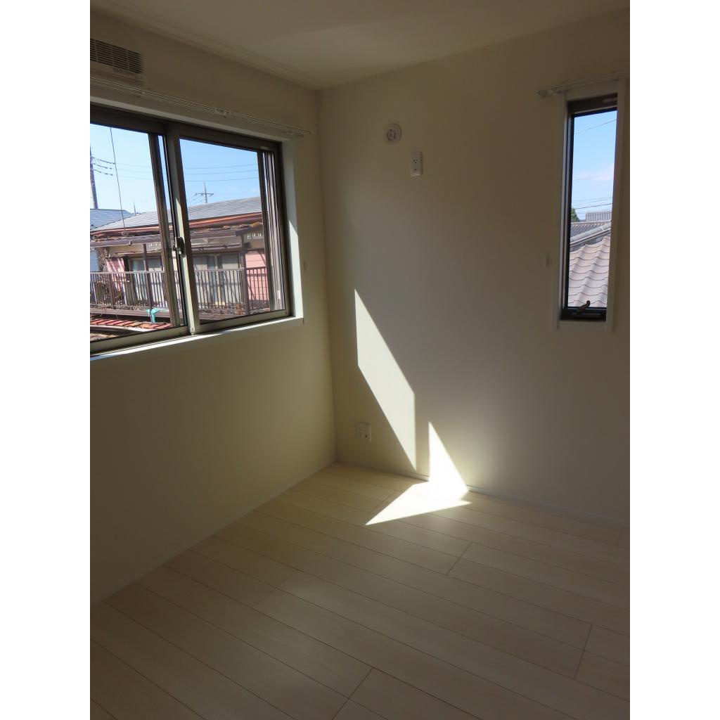 Ｎａｎａｌａ　B棟|階段上った先の右手奥洋室