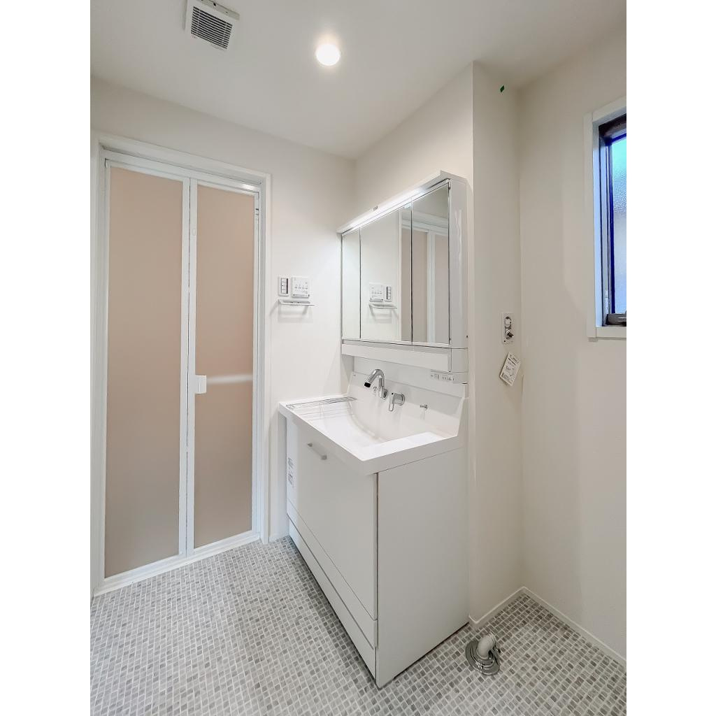 Ｎａｎａｌａ　B棟の洗面所