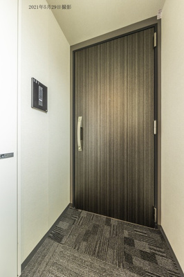 【玄関】 | パークアクシス本所・親水公園 | ※写真は同タイプ住戸です。