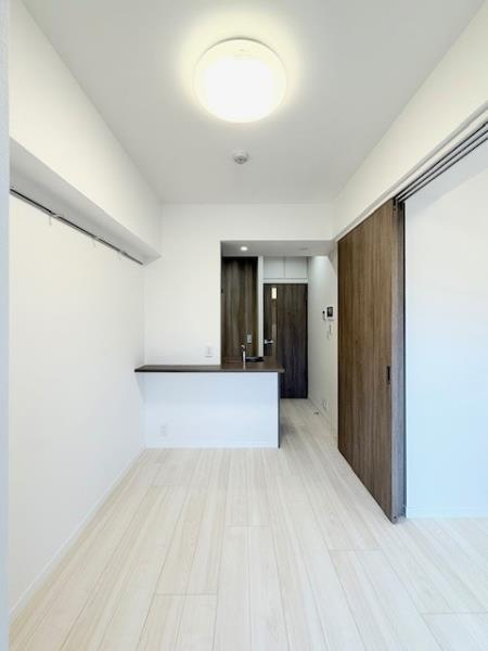 アジールコート町屋の居間・リビング