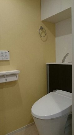 フォーシーズン蓮根のトイレ