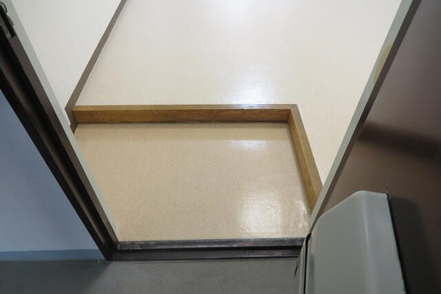 センチュリー境南の玄関