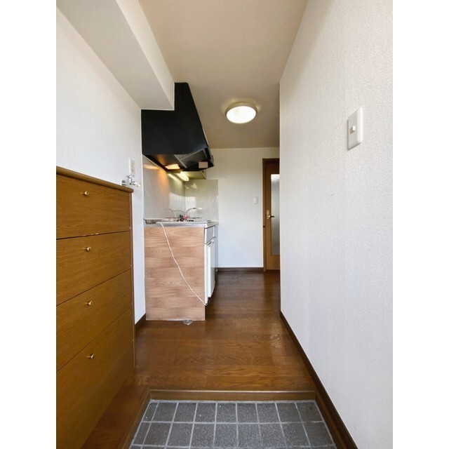 ニューアイコーマンションの内装