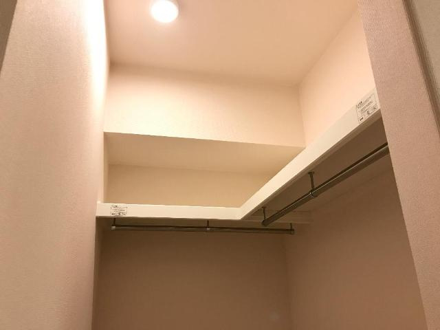 ヴィエナの収納|ウォークインクローゼット