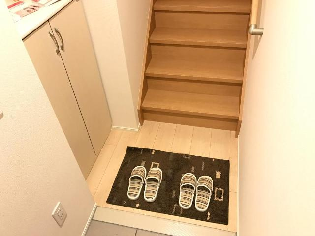 ヴィエナの玄関|玄関