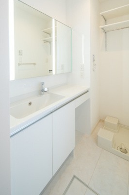 【洗面所】 | Ｂｌｏｍｍｏｒ西麻布 | ※写真は同タイプ住戸です。