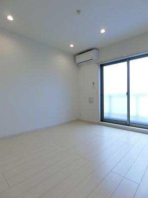 リブリ・アゼリア ガーデンのその他