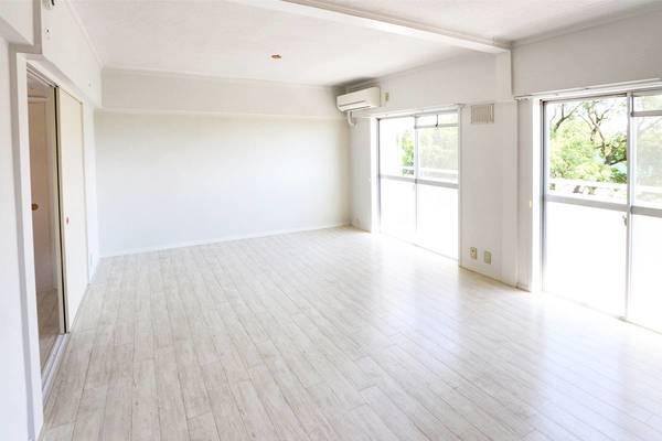 ビレッジハウス佐賀第二1号棟の居間・リビング|ビレッジハウスの同一物件・同一タイプの間取りの写真です