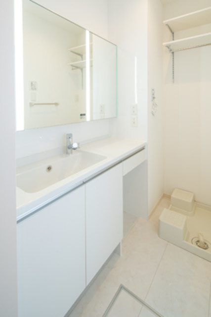 Ｂｌｏｍｍｏｒ西麻布の洗面所|※写真は同タイプ住戸です。