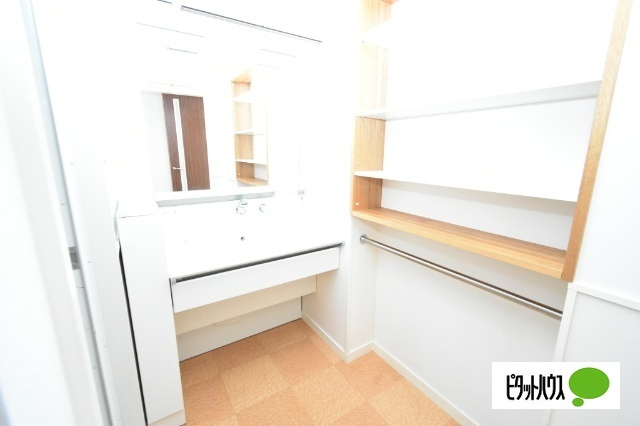 ADVANCE NAGAI Ⅱの洗面所