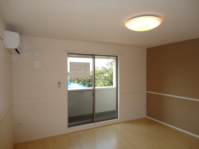 エイム・ラ・ボワの居間・リビング|リビング